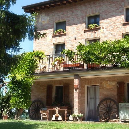 Il Poggio B&B San Damiano al Colle Kültér fotó